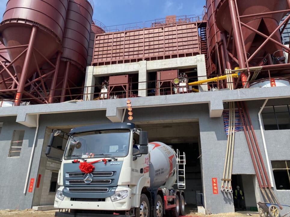 放心砼、粵構(gòu)造，第一車混凝土“新鮮出爐”